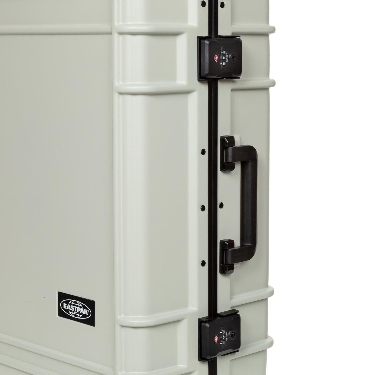 product/e/a/eastpak_ek0a5bjg3w1_sand_3.jpg