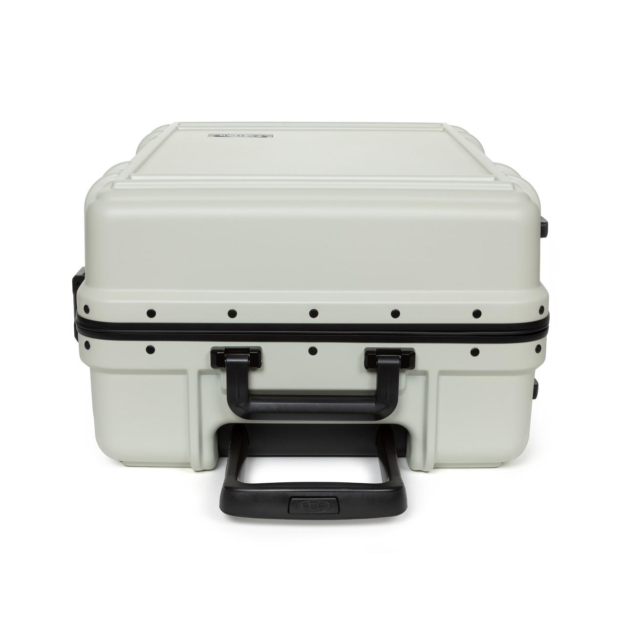 product/e/a/eastpak_ek0a5bjg3w1_sand_9.jpg