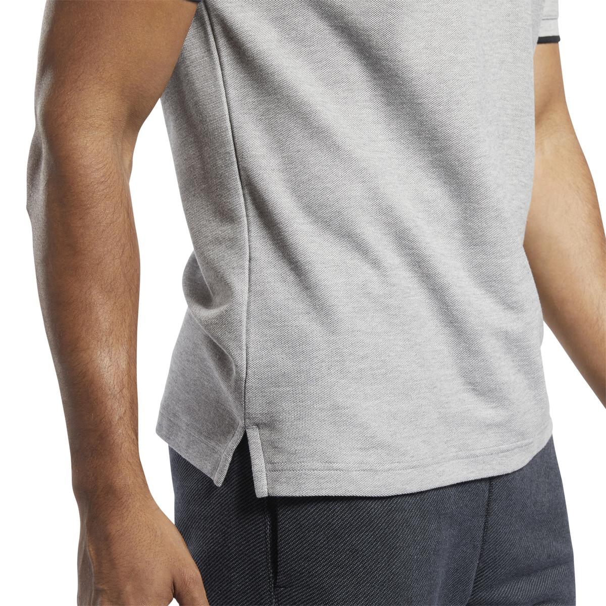 product/f/q/fq4219_app_on-model_detail-2_white.jpg