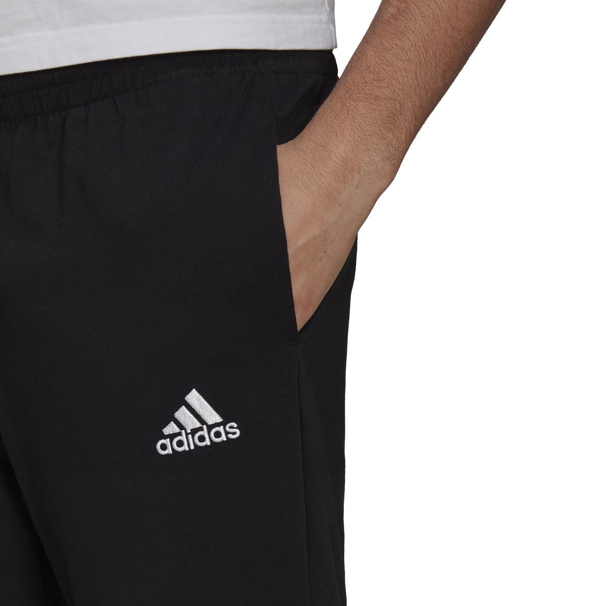 product/g/k/gk9222_app_on-model_detail-1_white.jpg