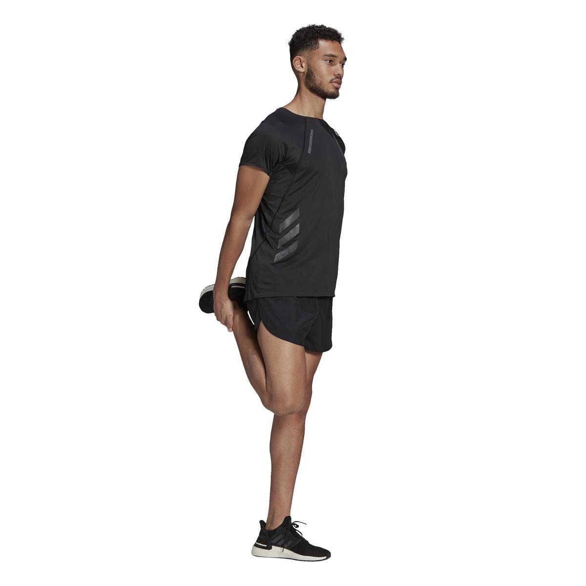 product/g/m/gm1597_app_on-model_walking_white.jpg