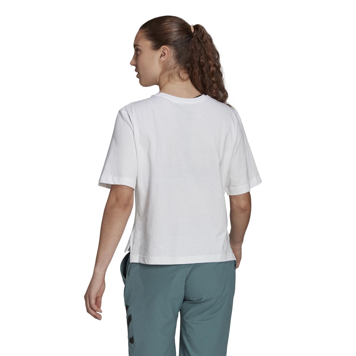 product/g/m/gm8725_app_on-model_back_white.jpg