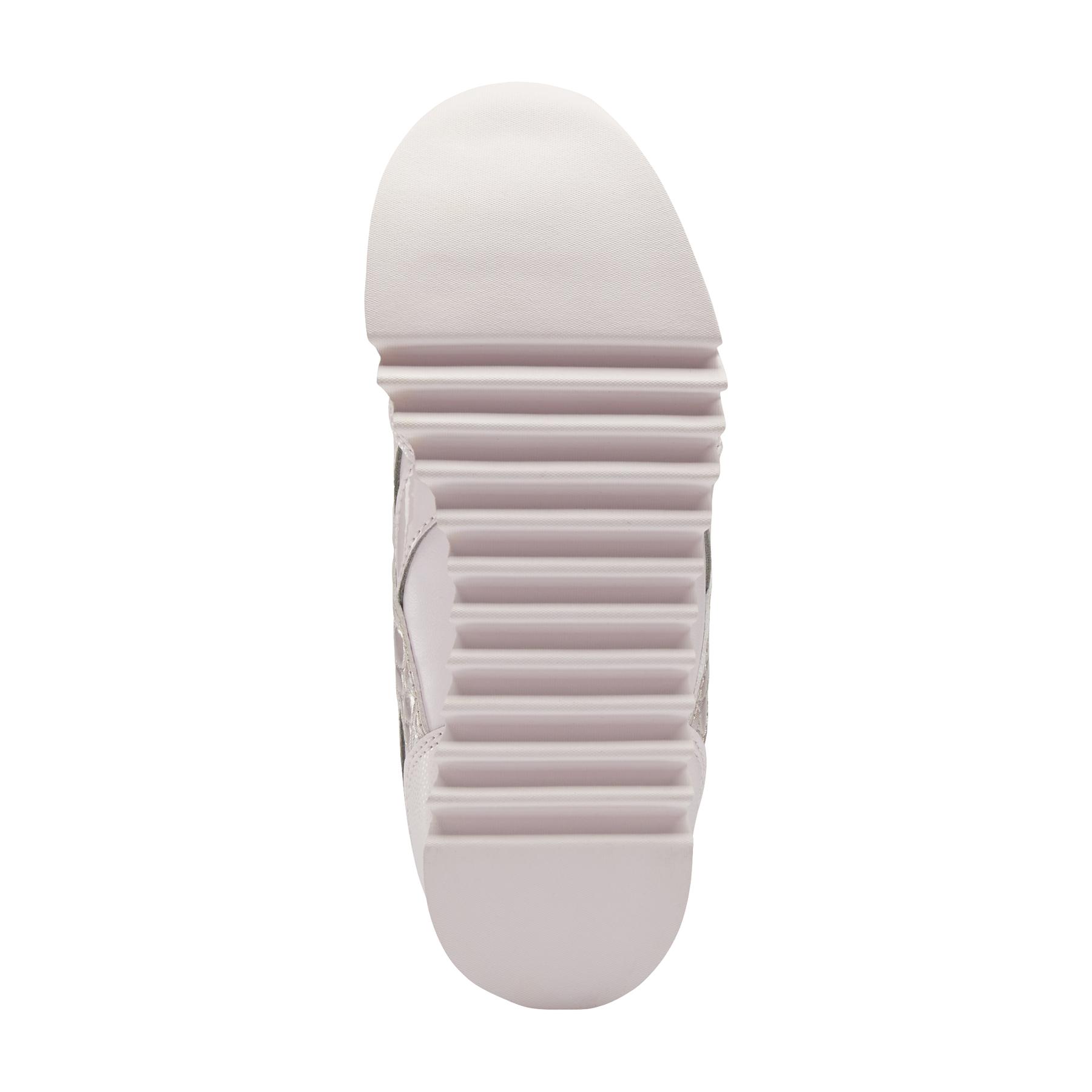 product/g/w/gw2648_ftw_photo_bottom_white.jpg