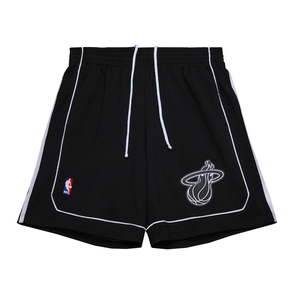 product/m/i/mitchell-ness_bt10750-mheblck_black_1.jpg