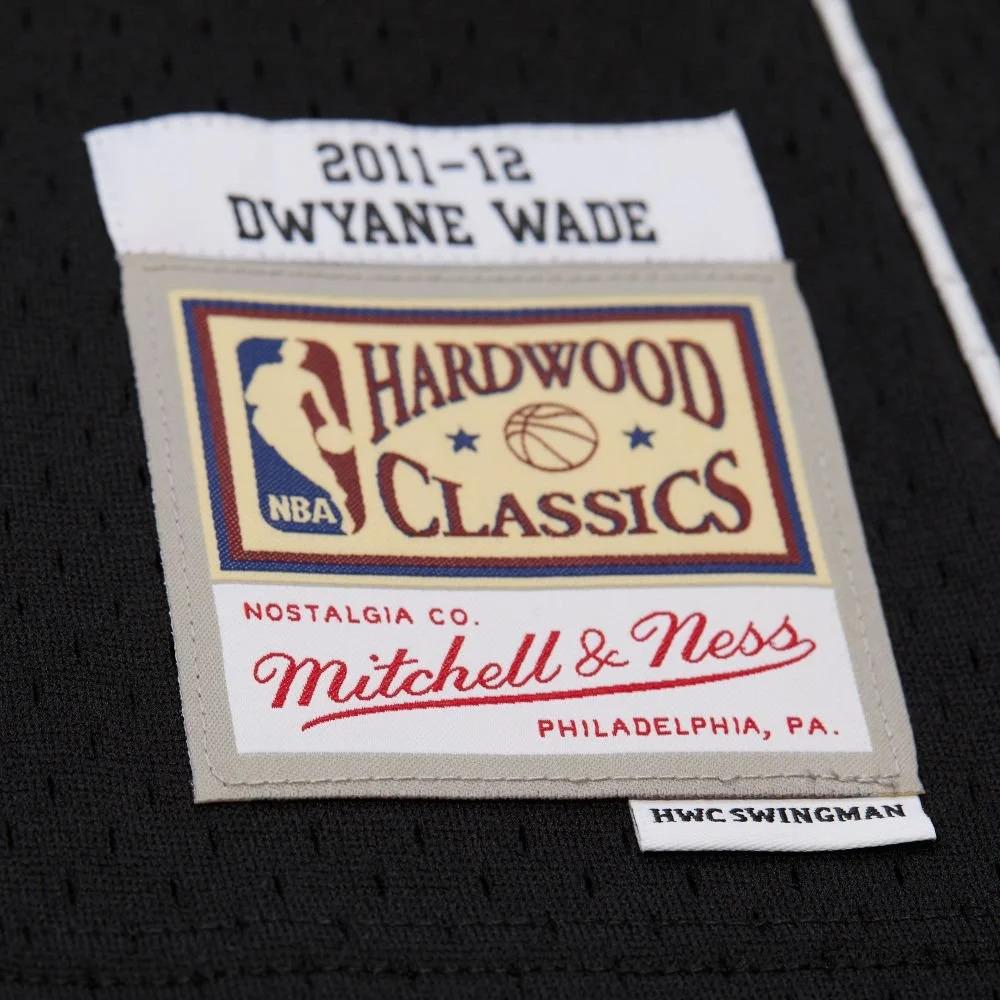 product/m/i/mitchell-ness_jy10749-mheblck_black_6.jpg