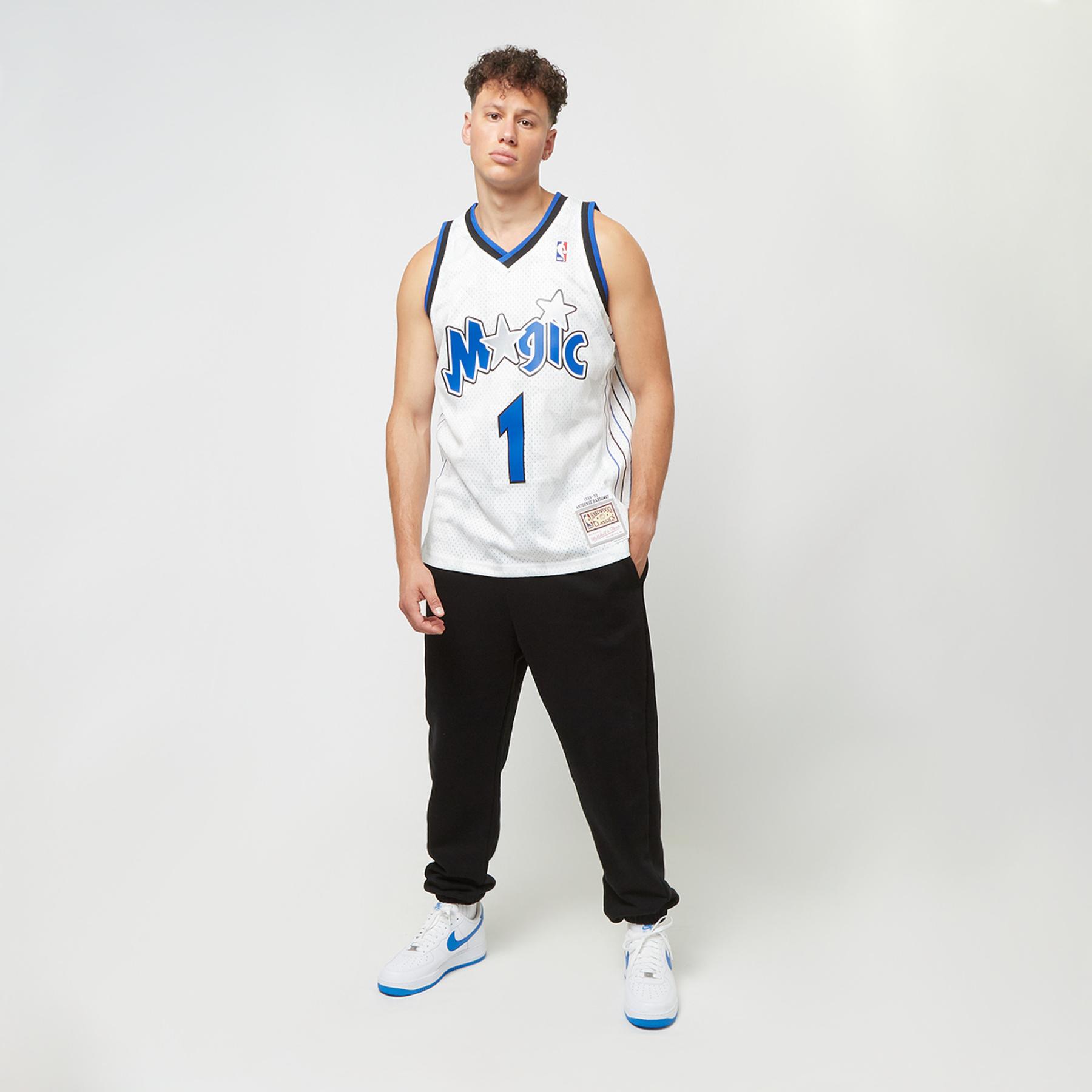 product/m/i/mitchell-ness_smjy7929-oma98ahawhit_white_3.jpg