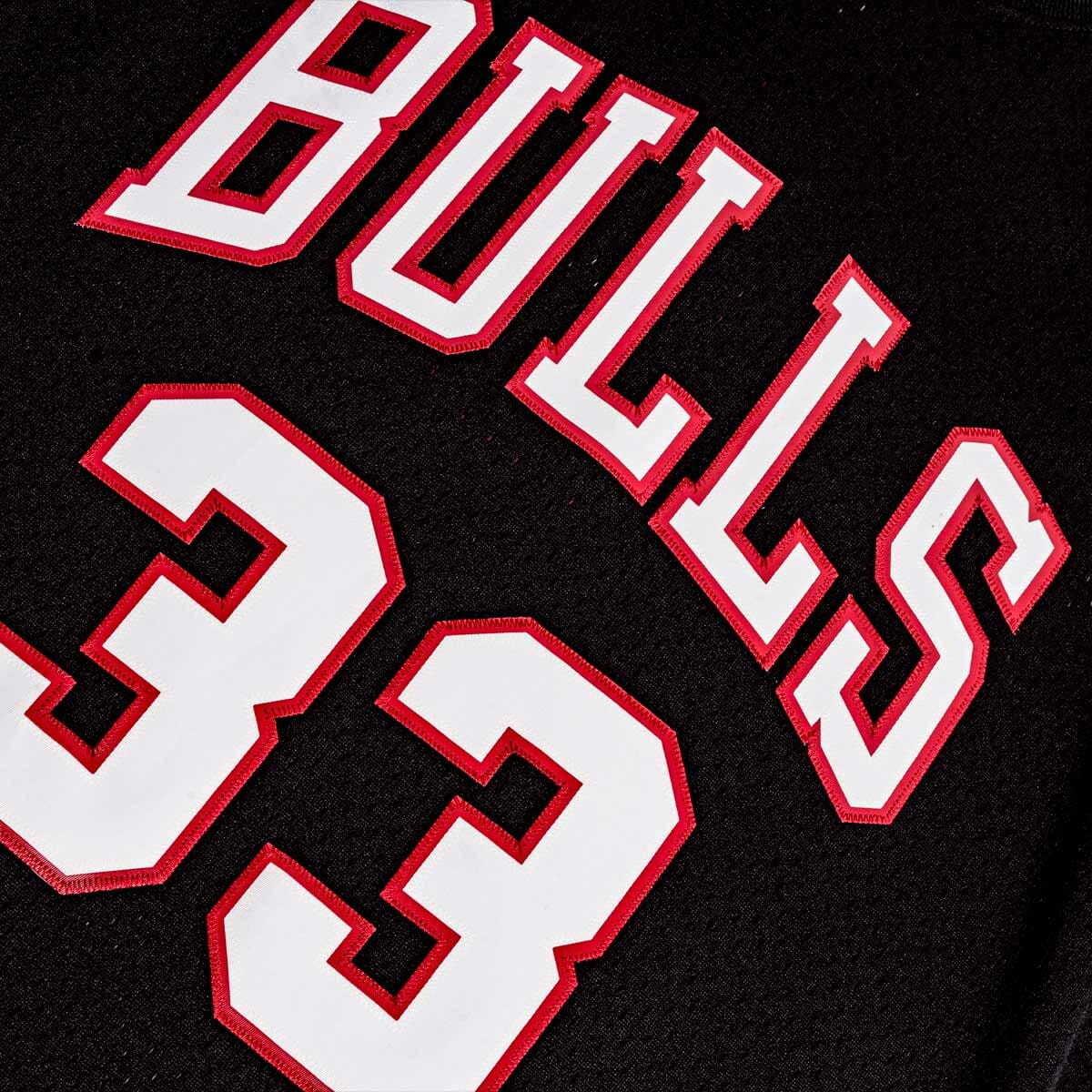 product/m/i/mitchell-ness_smjybw19107-cbublck97spi_black_5.jpg