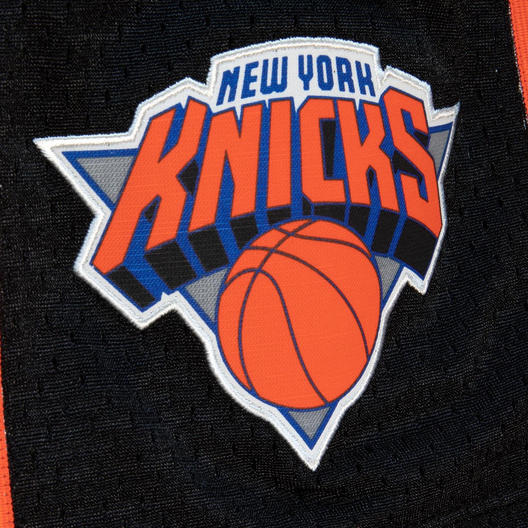 product/m/i/mitchell-ness_smsh4311-nyk96pppsilv_3.jpg