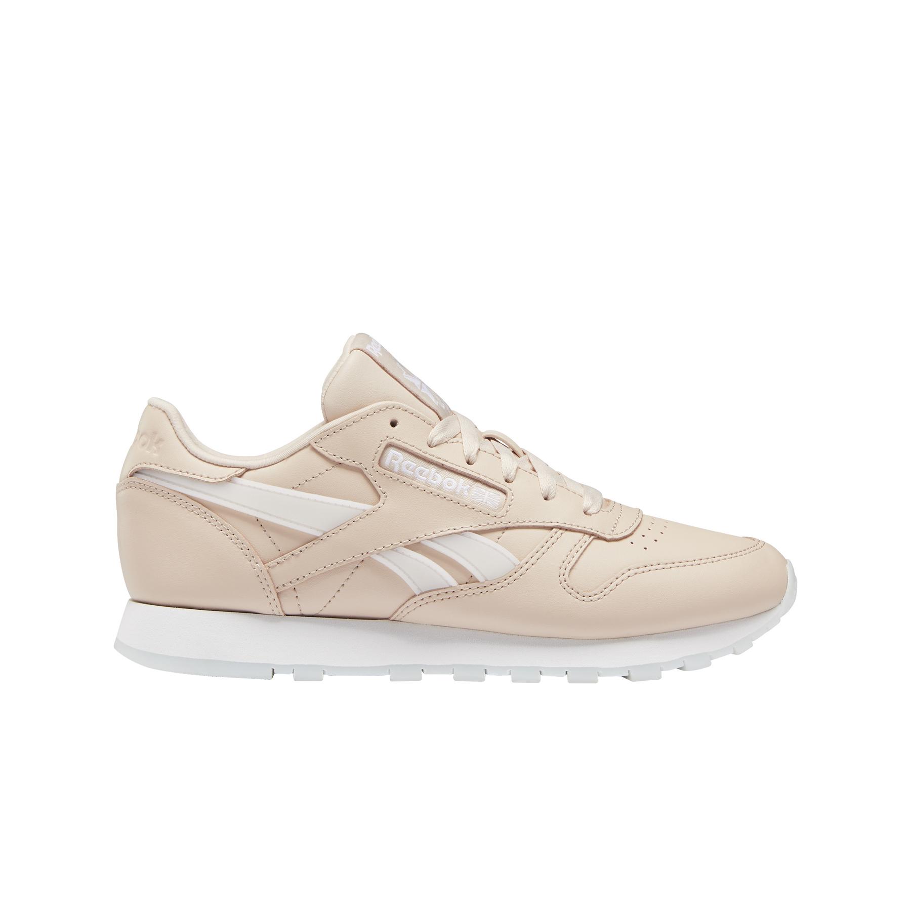 product/r/e/reebok-classics_dv6447_1_footwear_photography_side_lateral_center_view_white_000.jpg