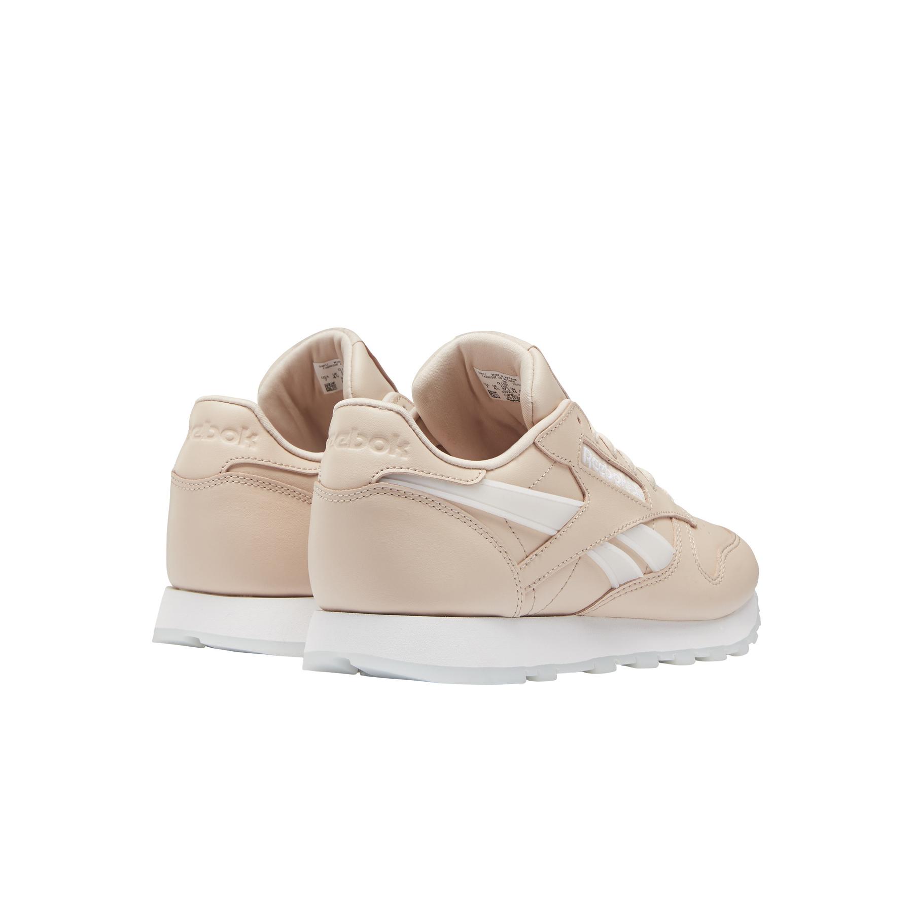 product/r/e/reebok-classics_dv6447_6_footwear_photography_back_lateral_top_view_white_000.jpg