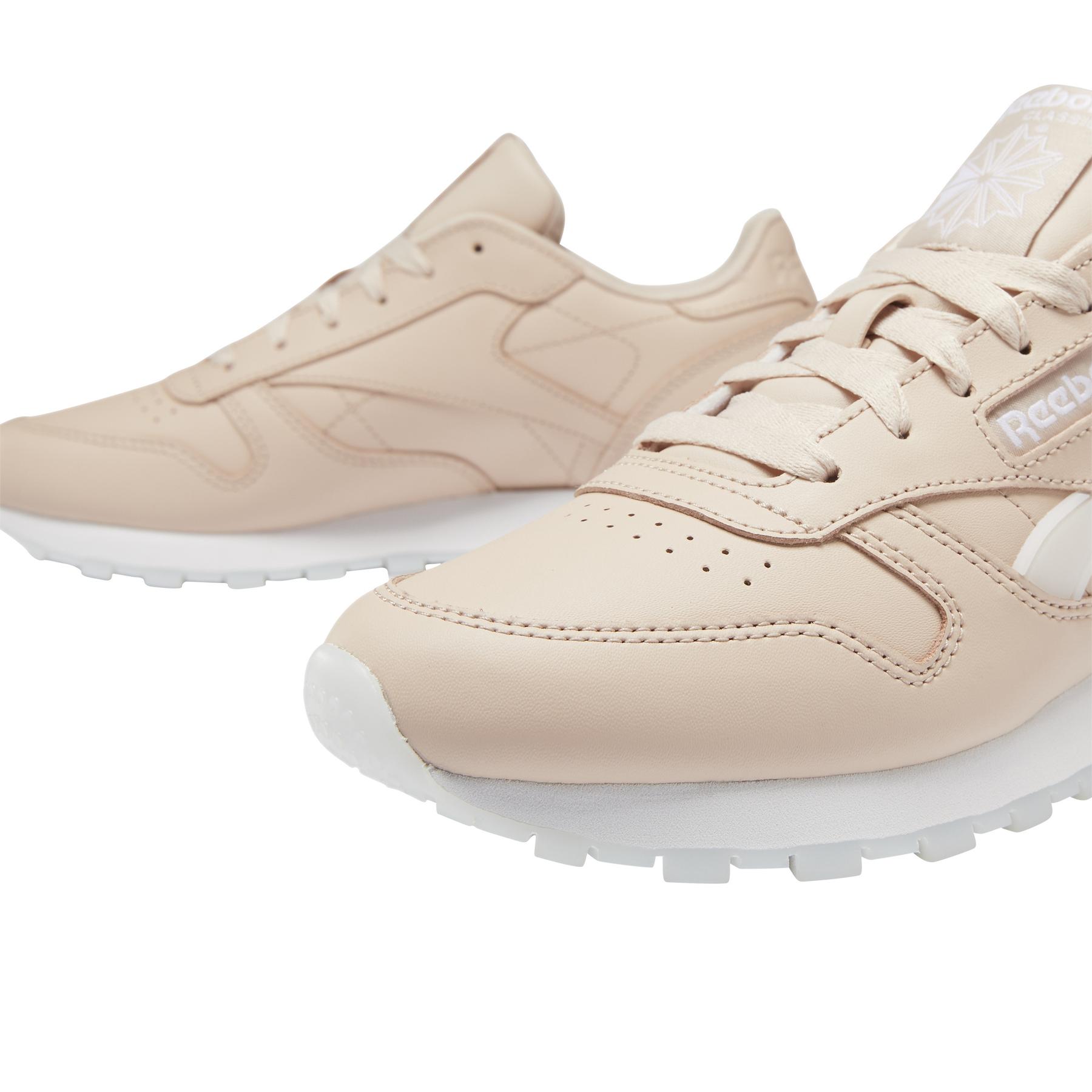 product/r/e/reebok-classics_dv6447_7_footwear_photography_detail_view_1_white_000.jpg
