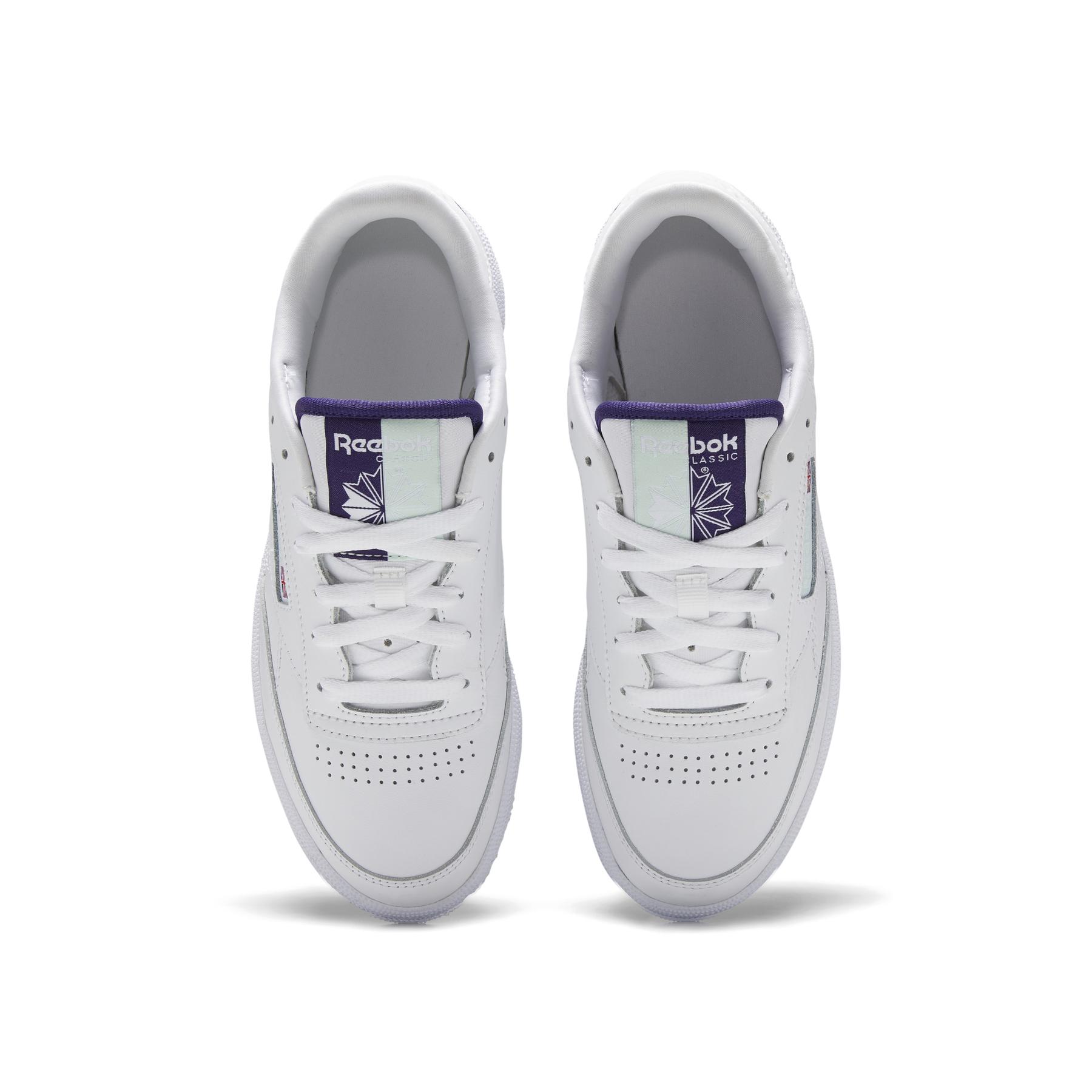 product/r/e/reebok-classics_fx3031_2_footwear_photography_top_portrait_view_white_000.jpg