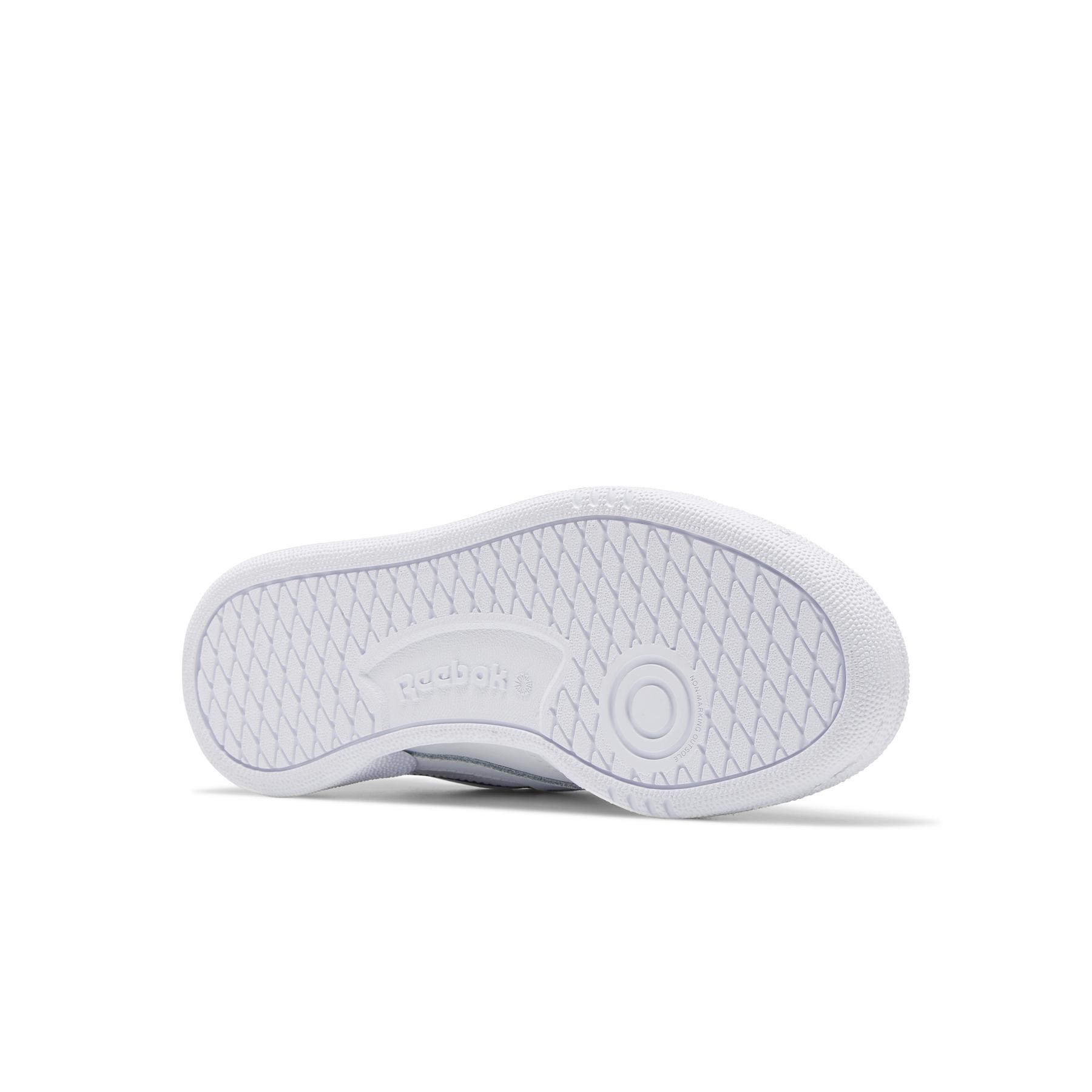 product/r/e/reebok-classics_fx3031_3_footwear_photography_bottom_view_white_000.jpg