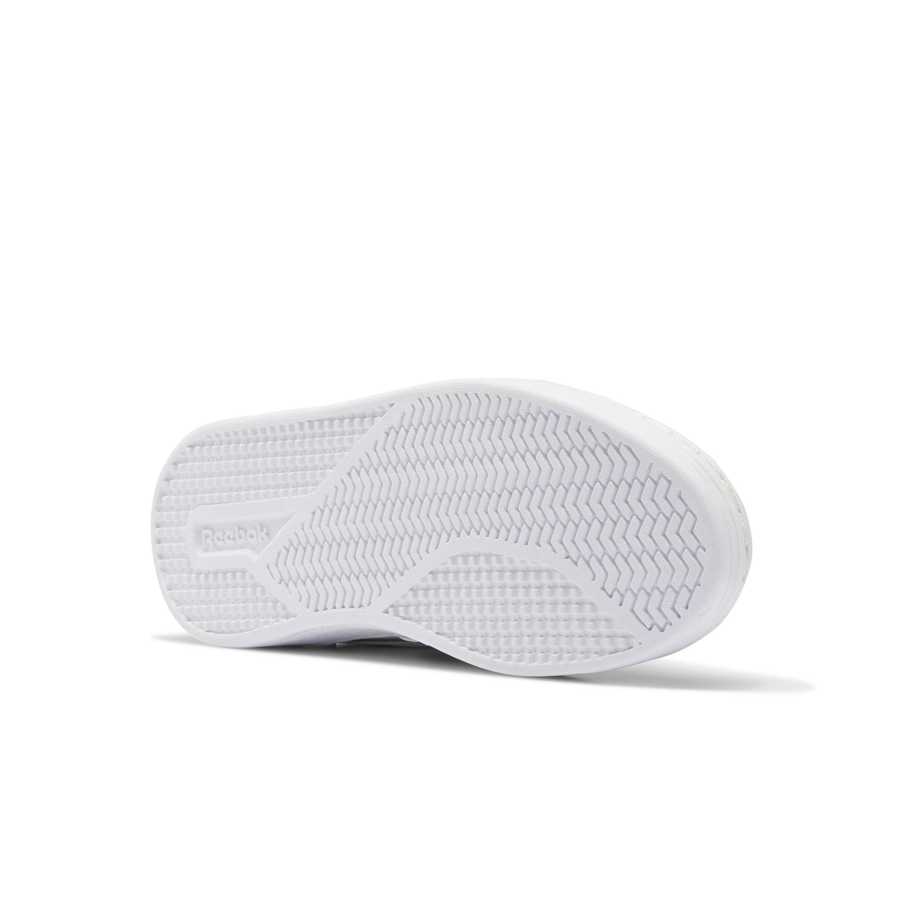 product/r/e/reebok-classics_fz2773_3_footwear_photography_bottom_view_white_000.jpg