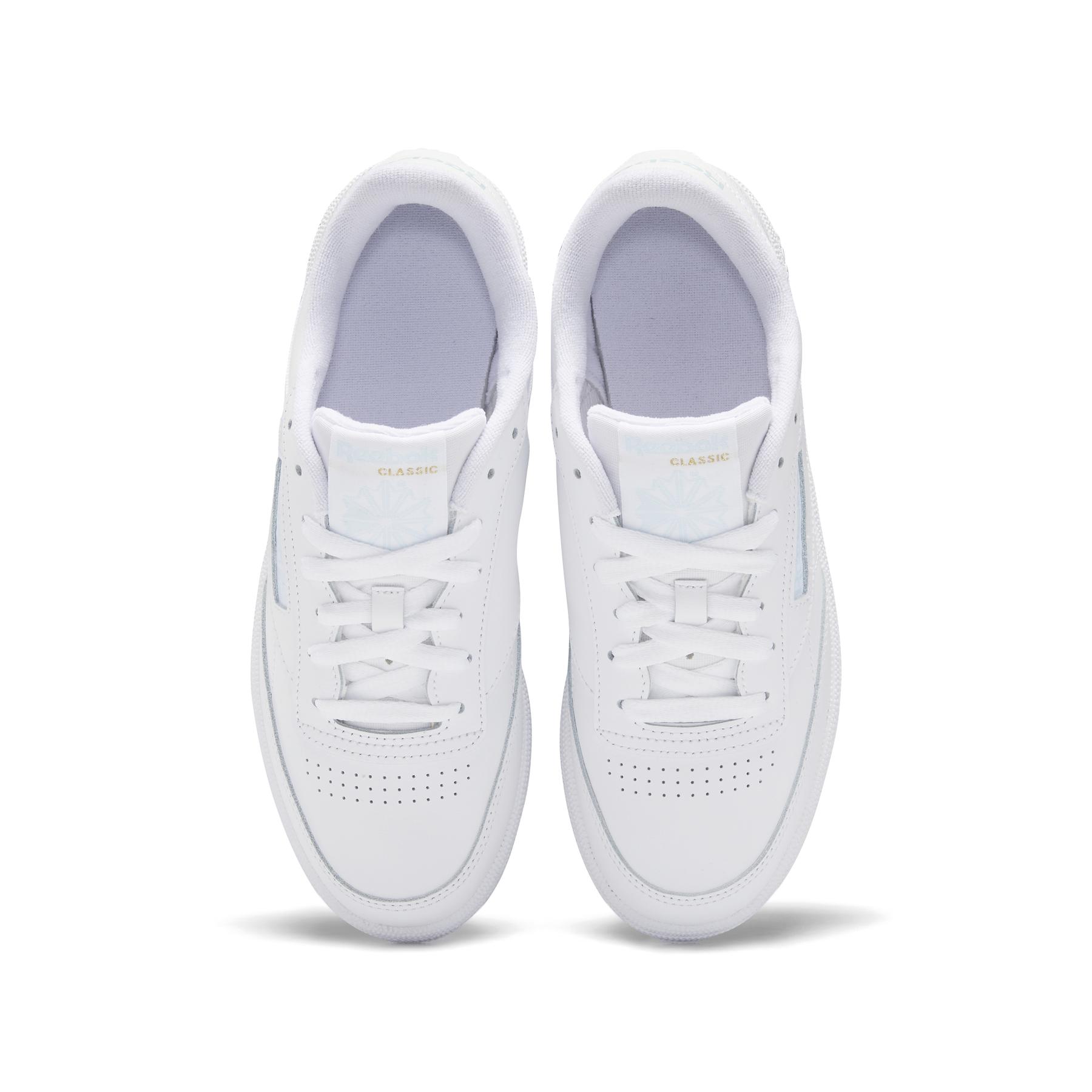 product/r/e/reebok-classics_gy9735_2_footwear_photography_top_portrait_view_white_000.jpg