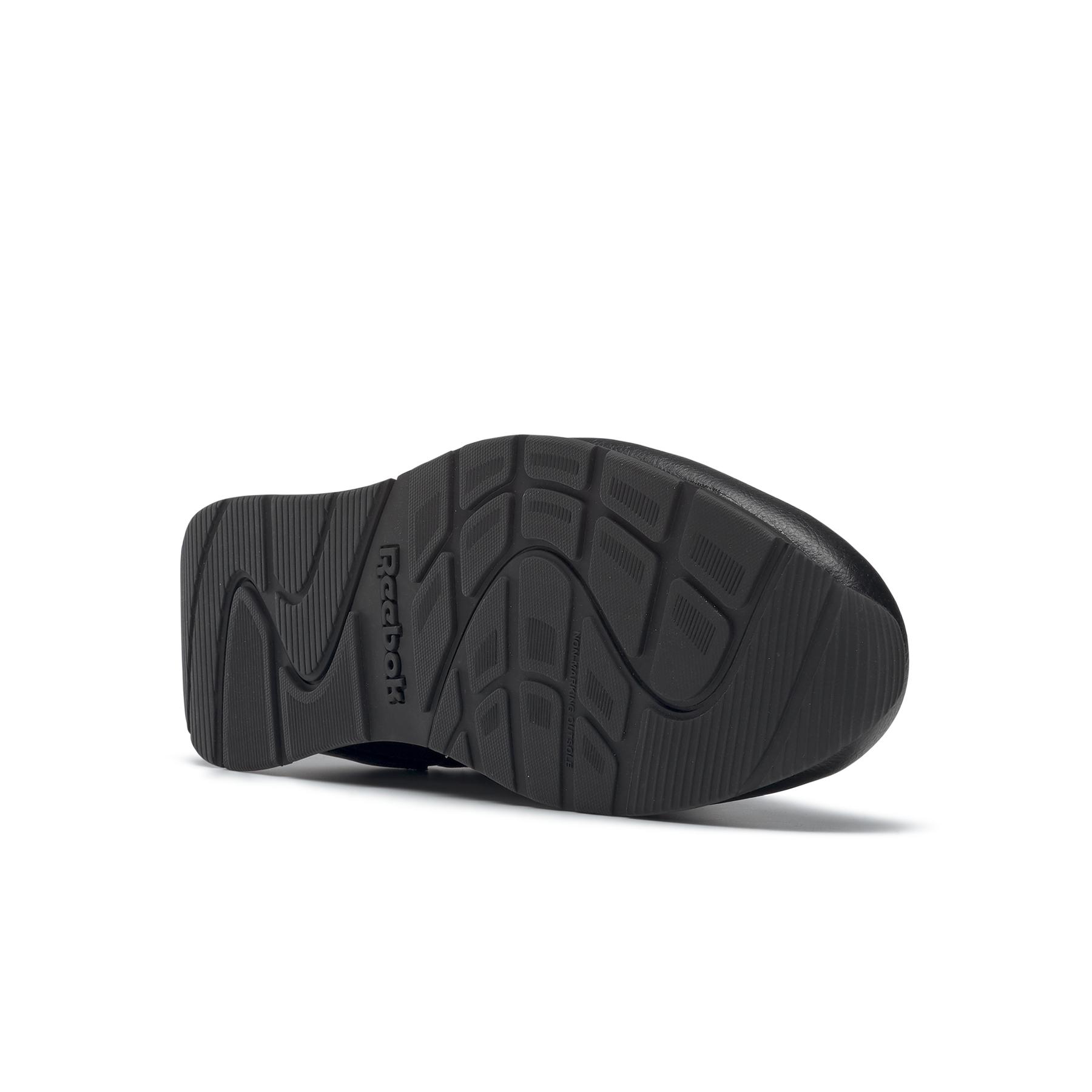 product/r/e/reebok-classics_v53959_4_footwear_photography_bottom_view_white_000.jpg