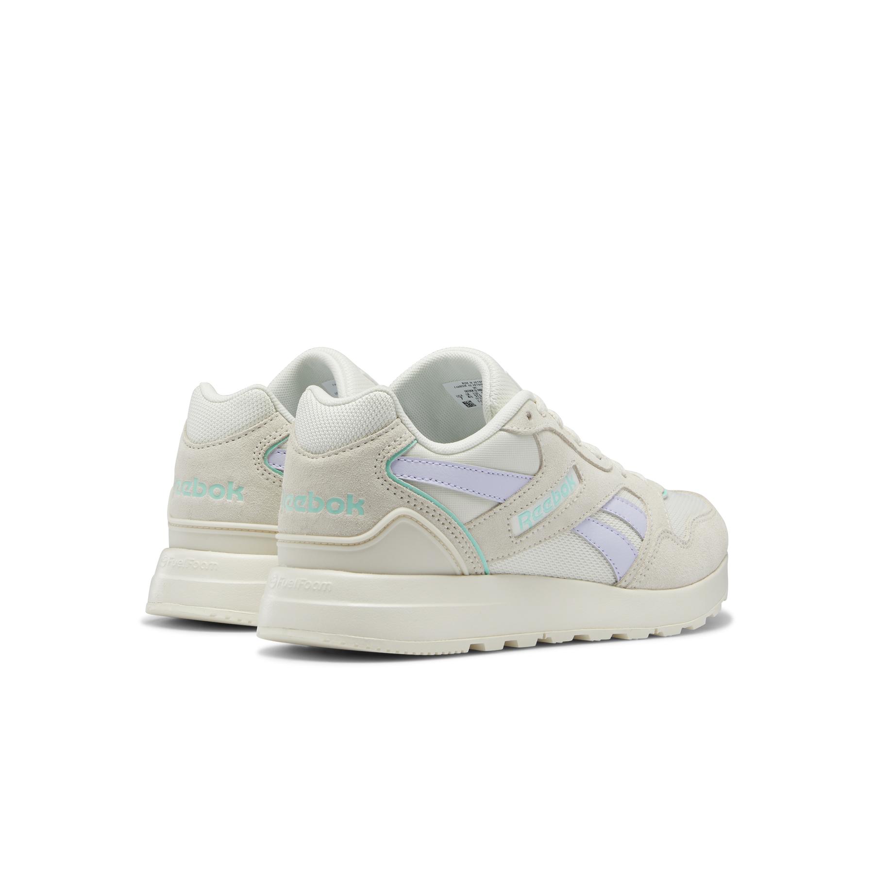 product/r/e/reebok_gv6957_6_footwear_photography_back_lateral_top_view_white_000.jpg