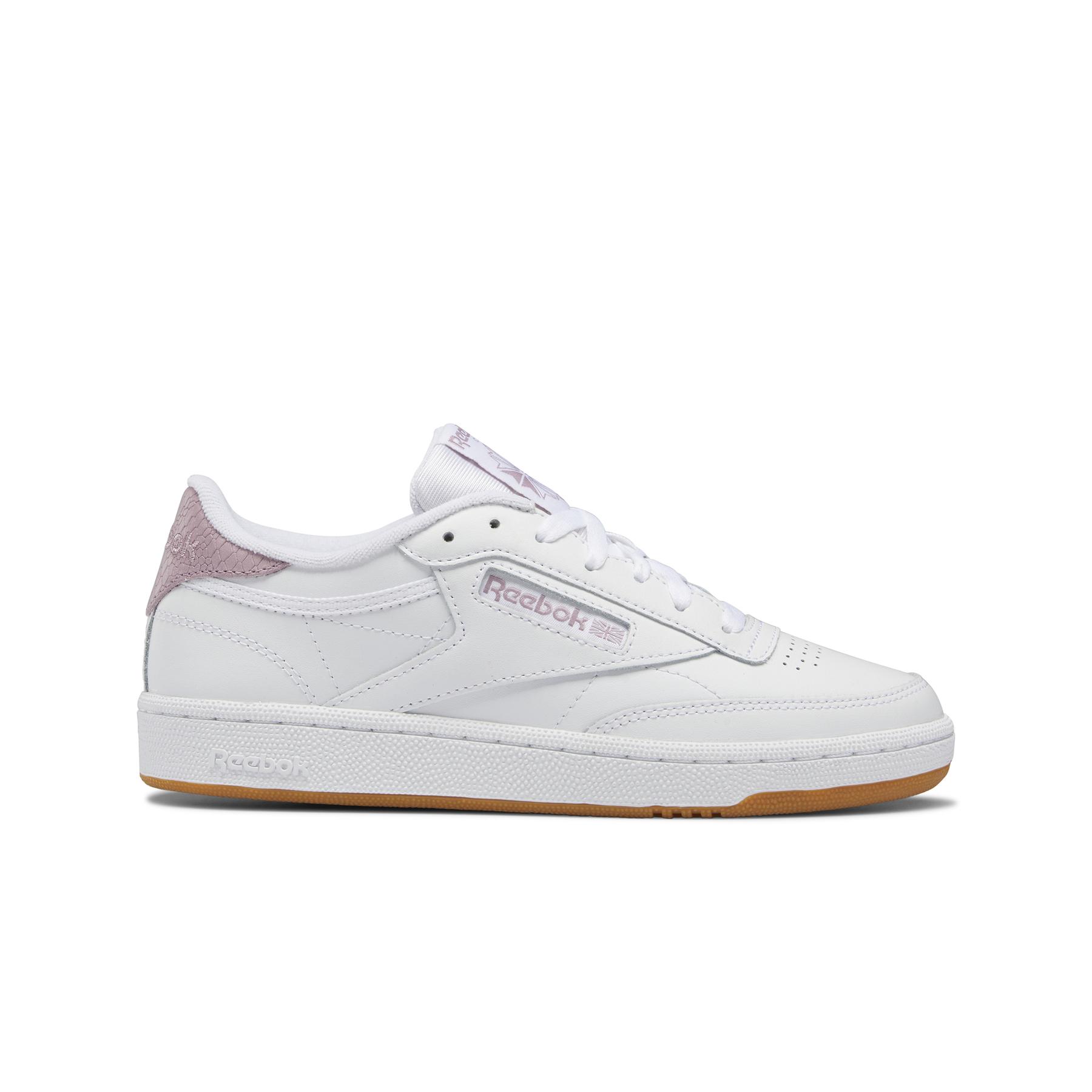 product/r/e/reebok_gv6979_1_footwear_photography_side_lateral_center_view_white_000.jpg