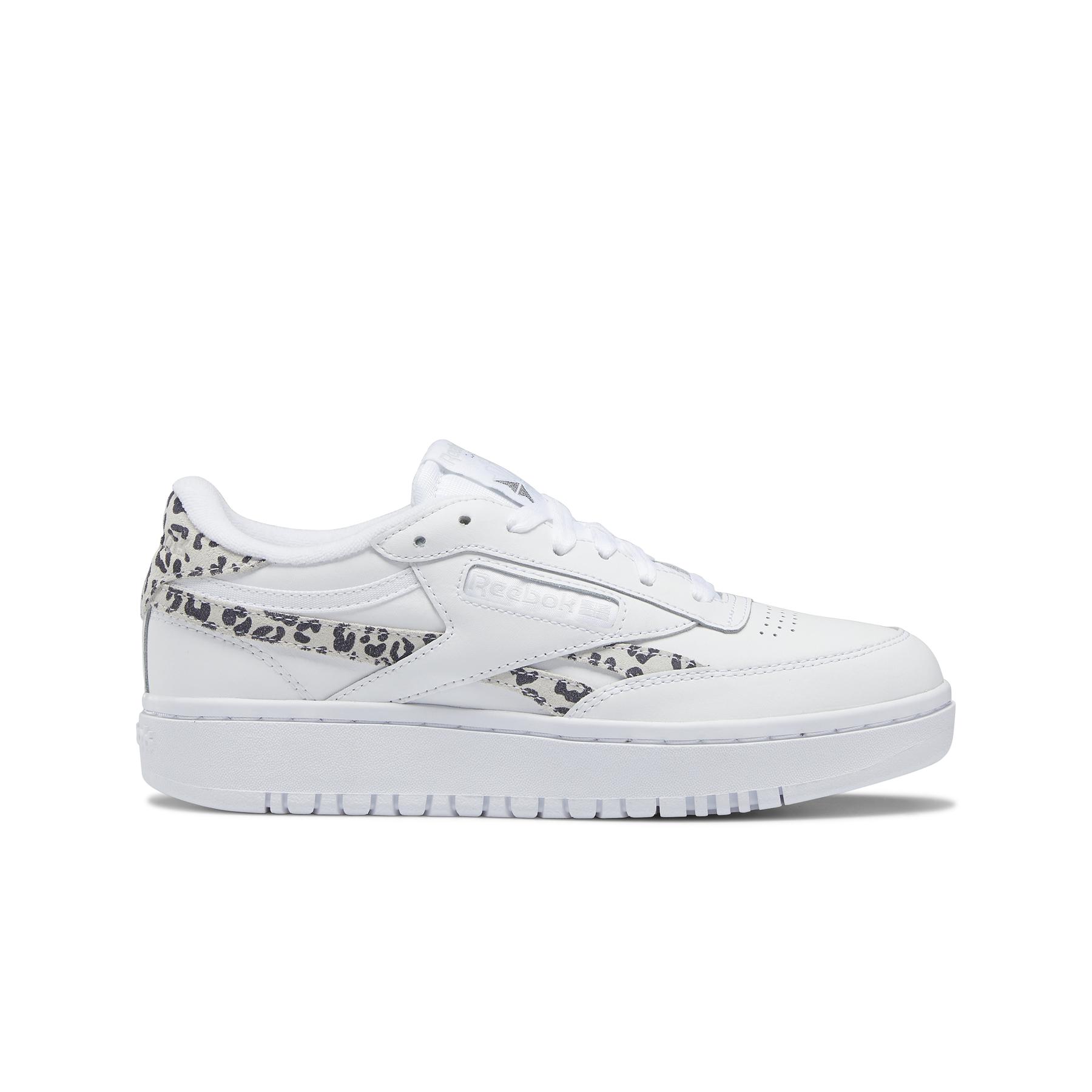 product/r/e/reebok_gv7032_1_footwear_photography_side_lateral_center_view_white.jpg