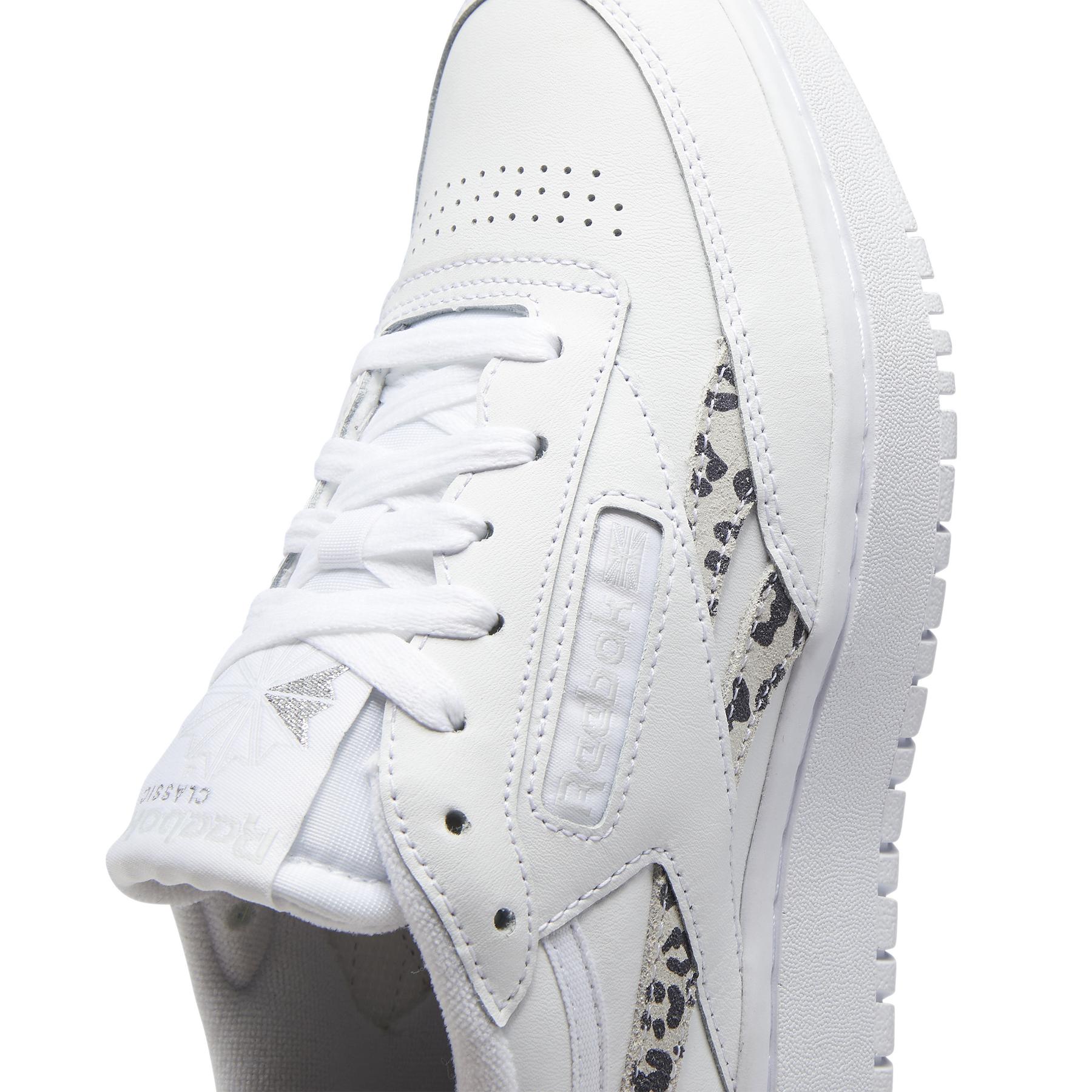 product/r/e/reebok_gv7032_7_footwear_photography_detail_view_1_white.jpg