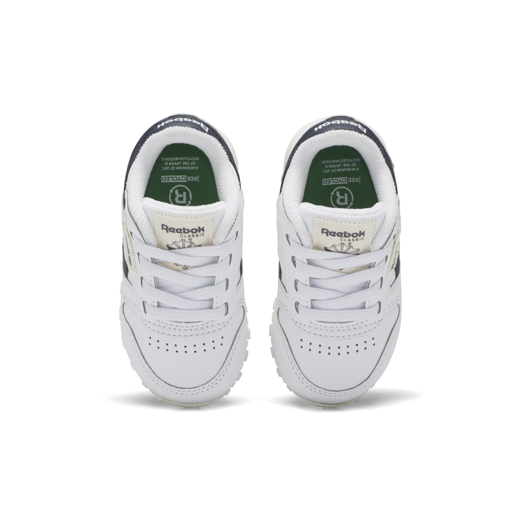 product/r/e/reebok_gy4883_2_footwear_photography_top_portrait_view_white.jpg