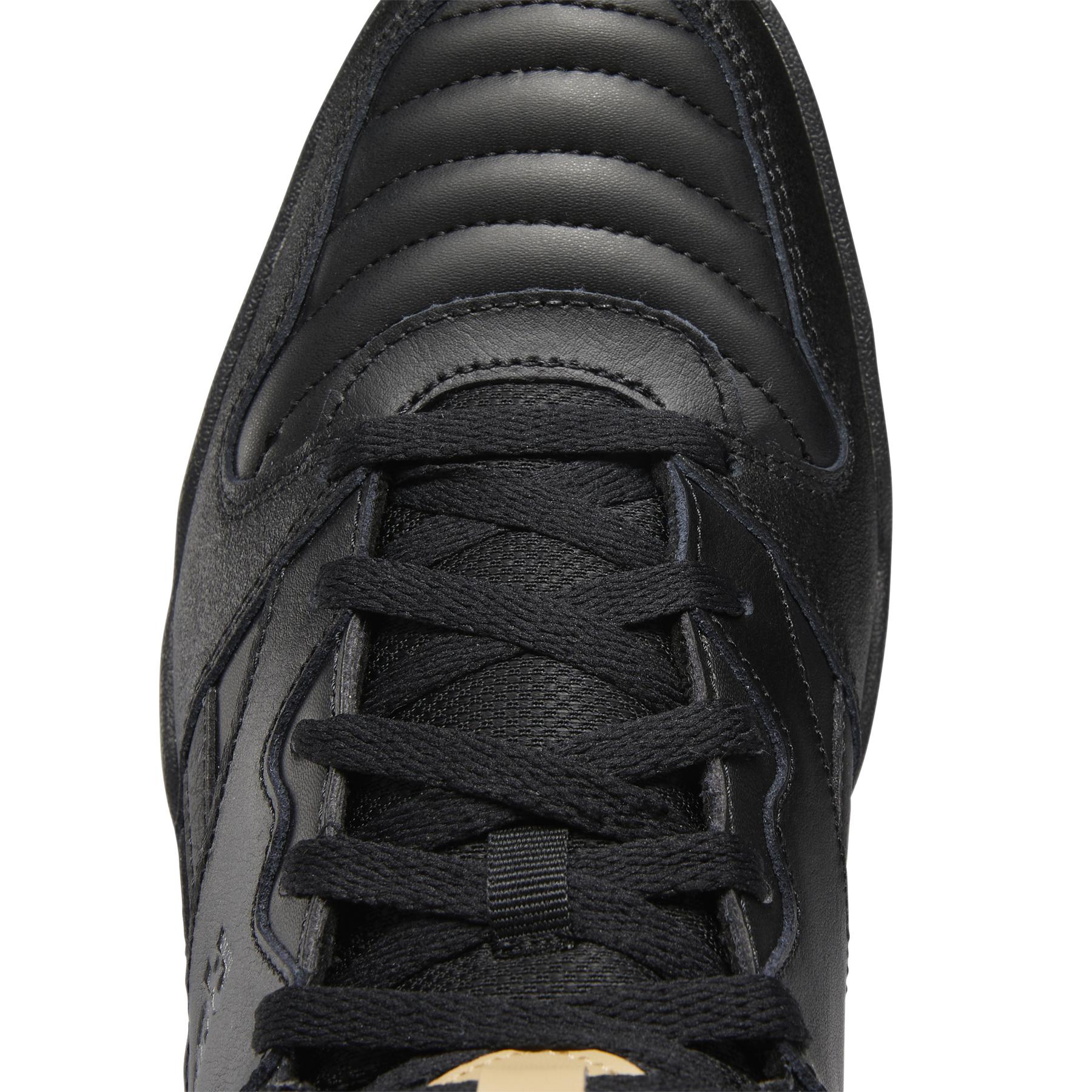 product/r/e/reebok_gy6536_7_footwear_photography_detail_view_1_white.jpg