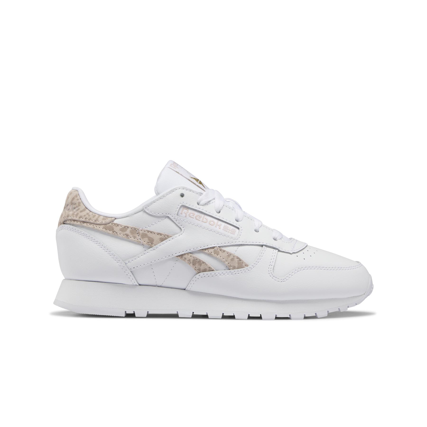 product/r/e/reebok_gy7173_1_footwear_photography_side_lateral_center_view_white.jpg