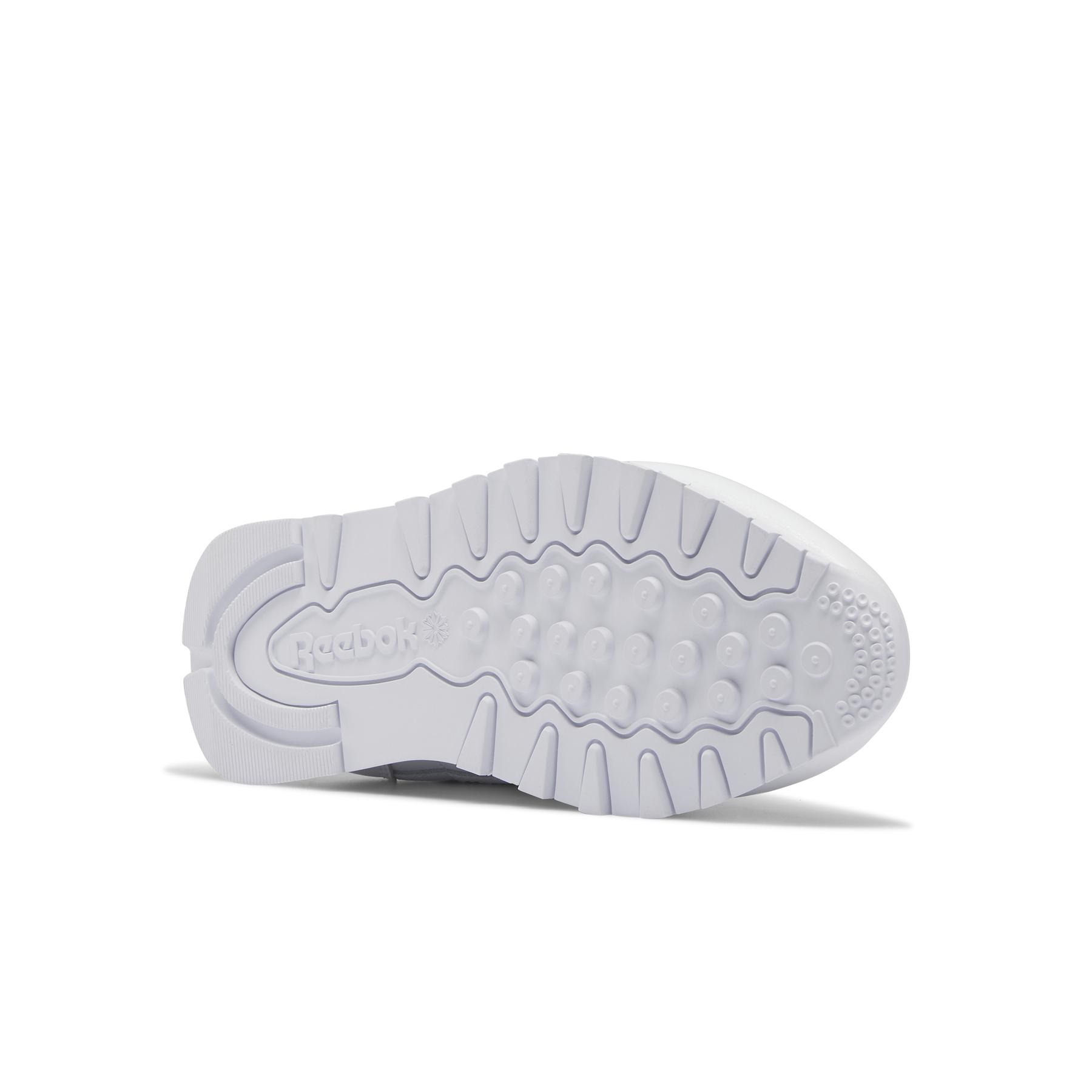 product/r/e/reebok_gy7173_3_footwear_photography_bottom_view_white.jpg
