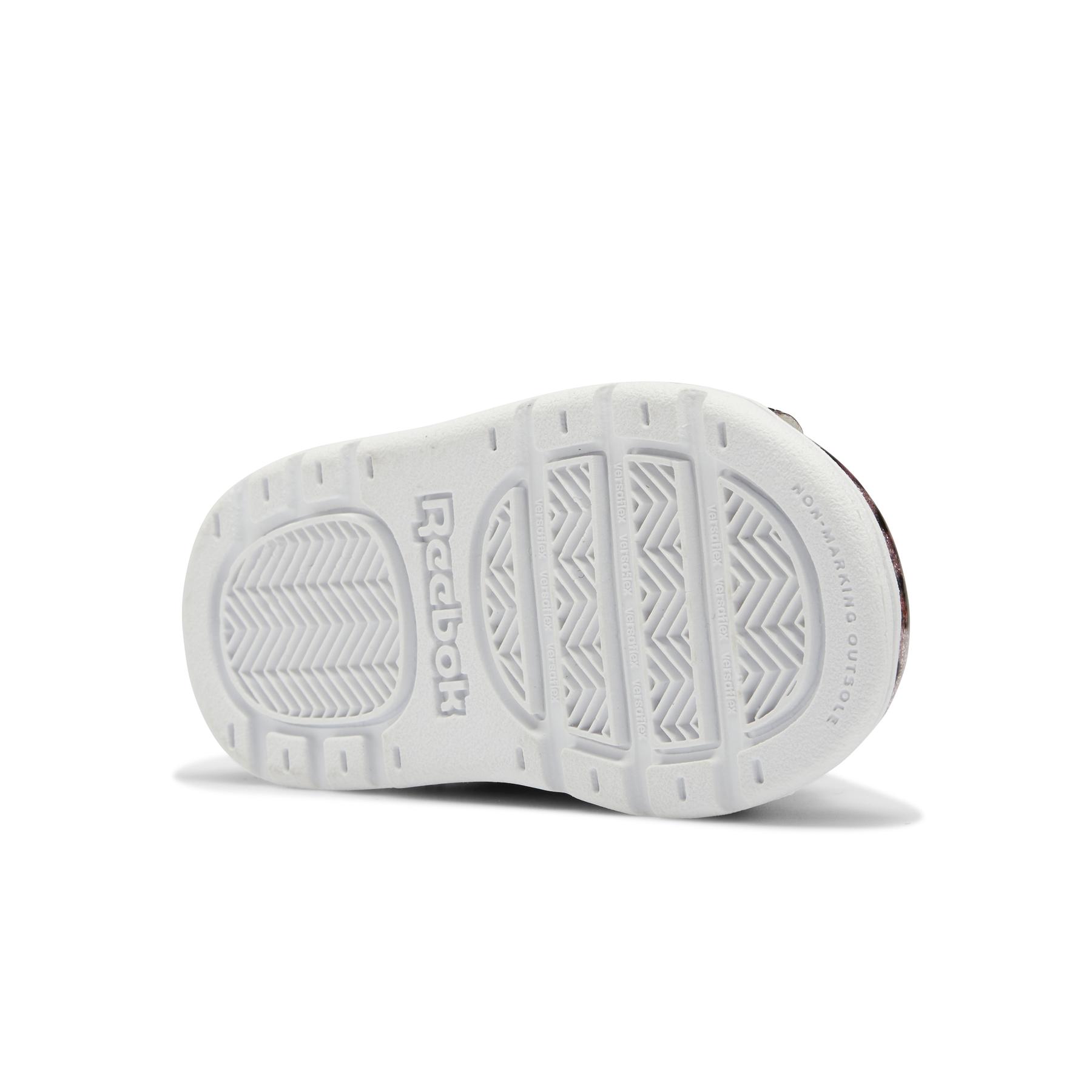 product/r/e/reebok_gy8473_3_footwear_photography_bottom_view_white_000.jpg