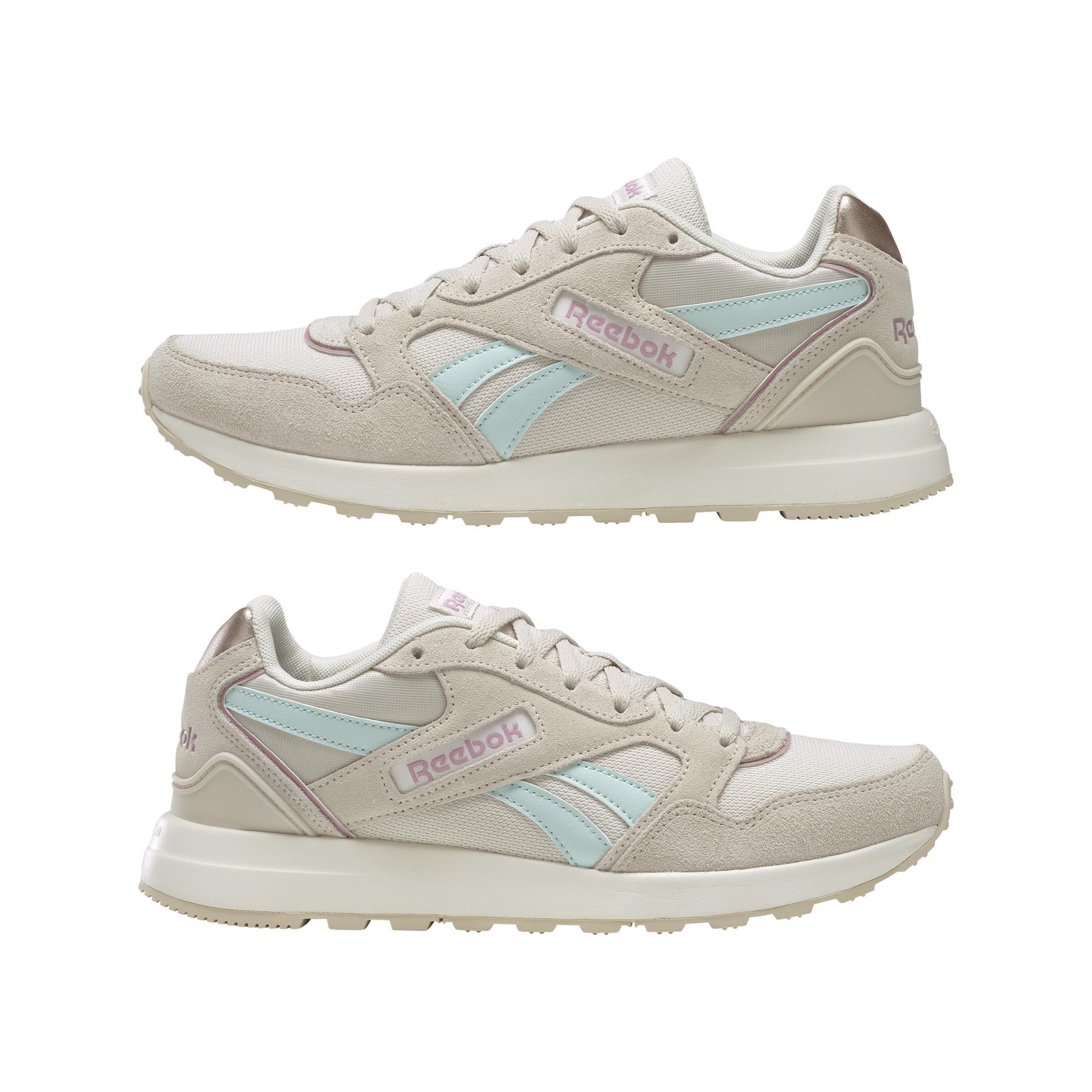 product/r/e/reebok_gz6059_9_footwear_photography_mirrored_pair_view_white_000.jpg