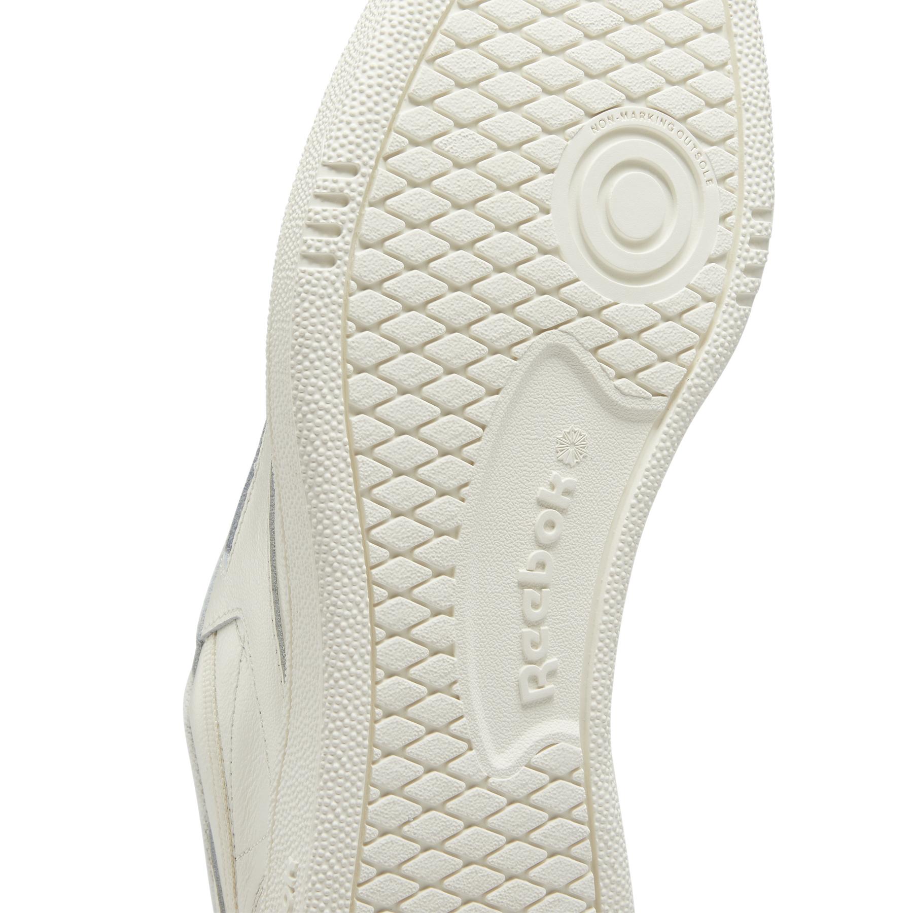 product/r/e/reebok_hp4321_8_footwear_photography_detail_view_2_white.jpg