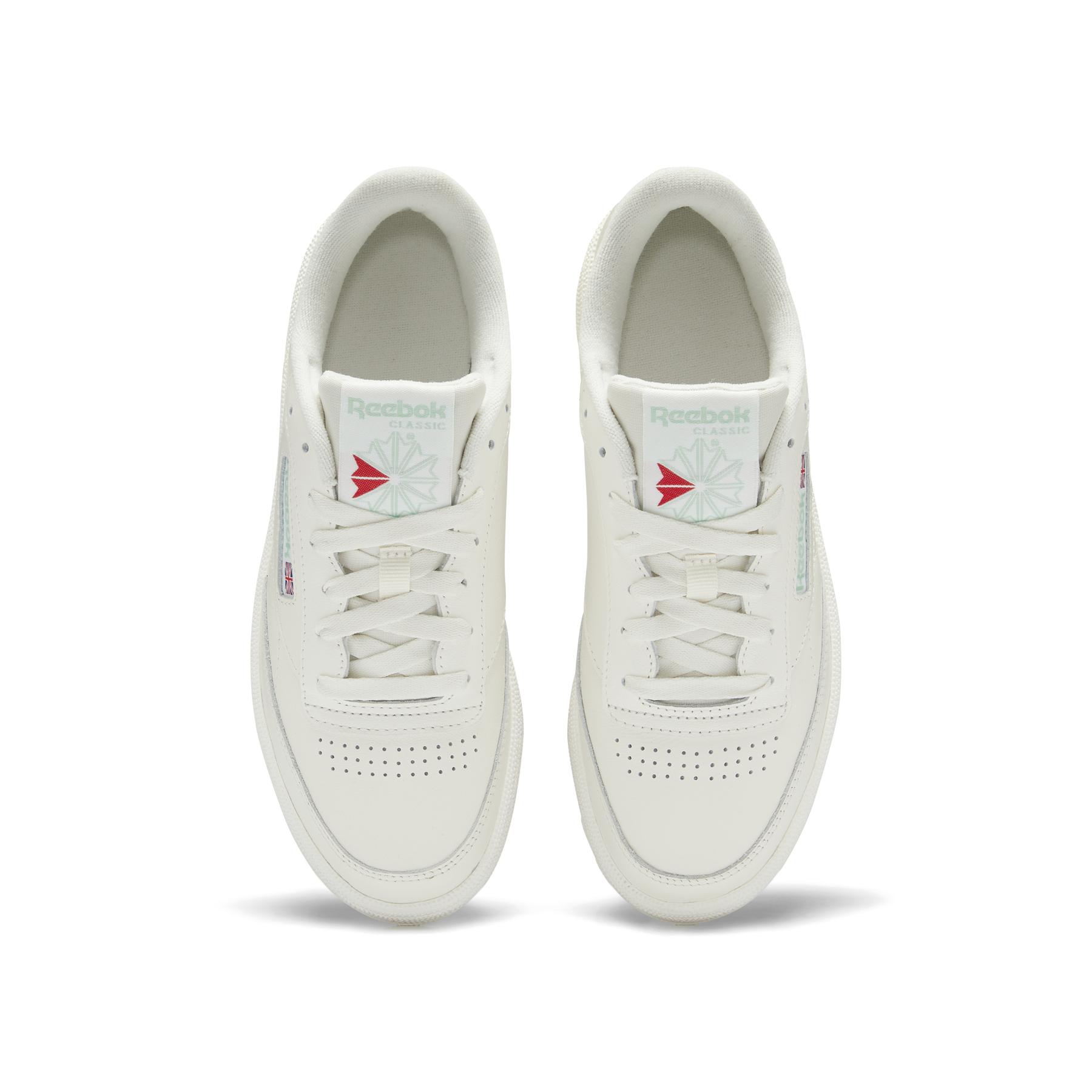 product/r/e/reebok_hq0947_2_footwear_photography_top_portrait_view_white_000.jpg