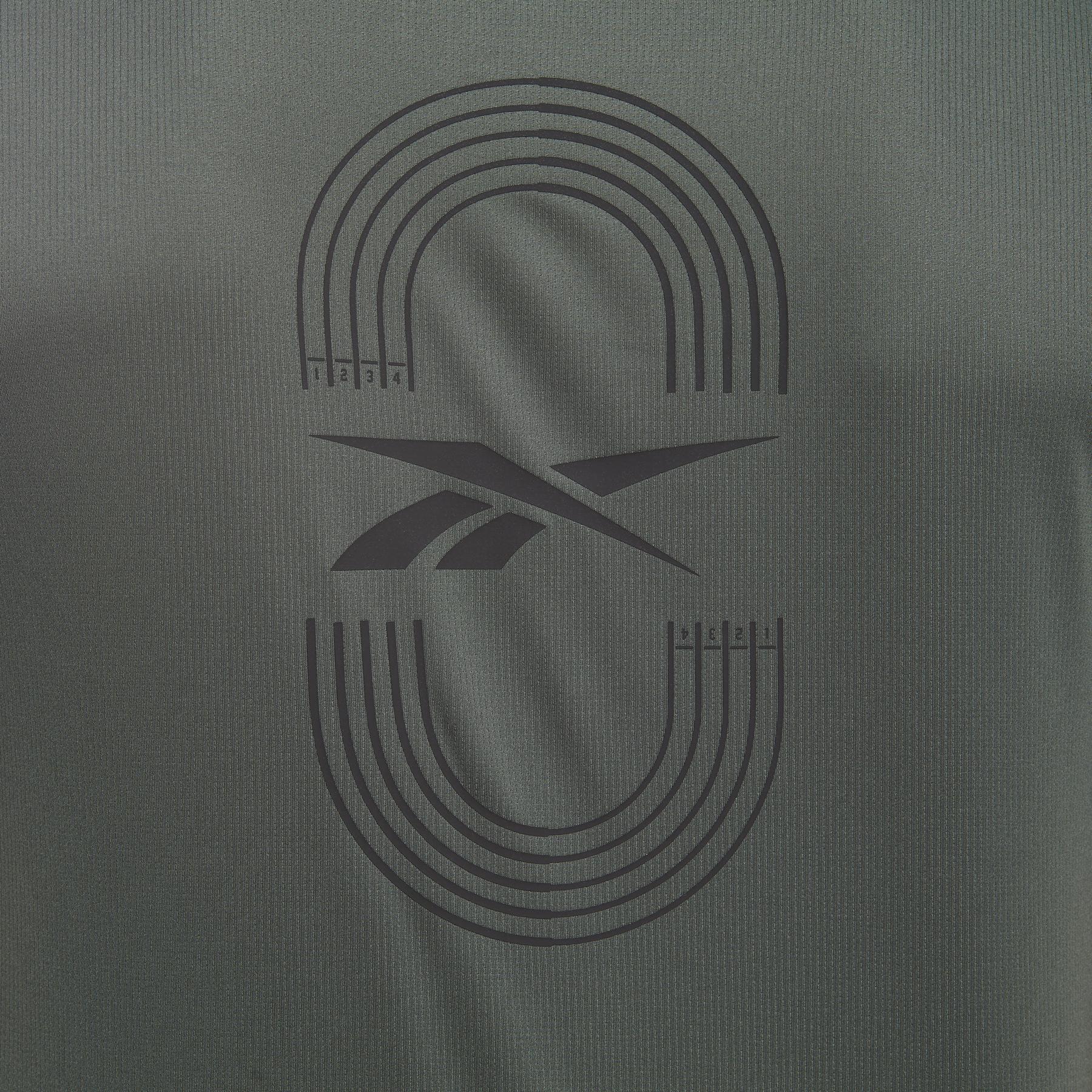 product/r/e/reebok_ht3720_5_apparel_on_model_detail_view_1_white.jpg