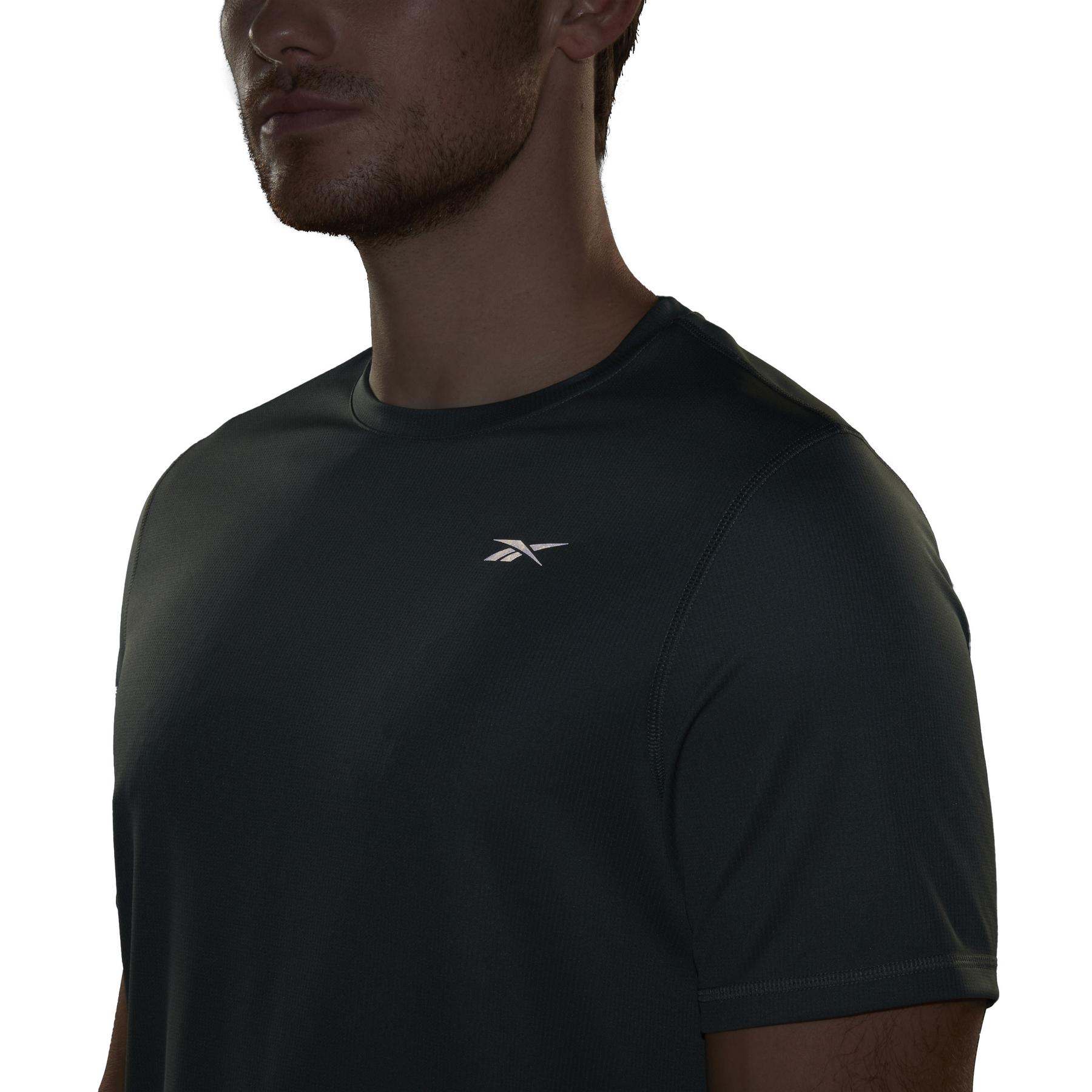 product/r/e/reebok_ht3720_6_apparel_on_model_detail_view_2_white.jpg