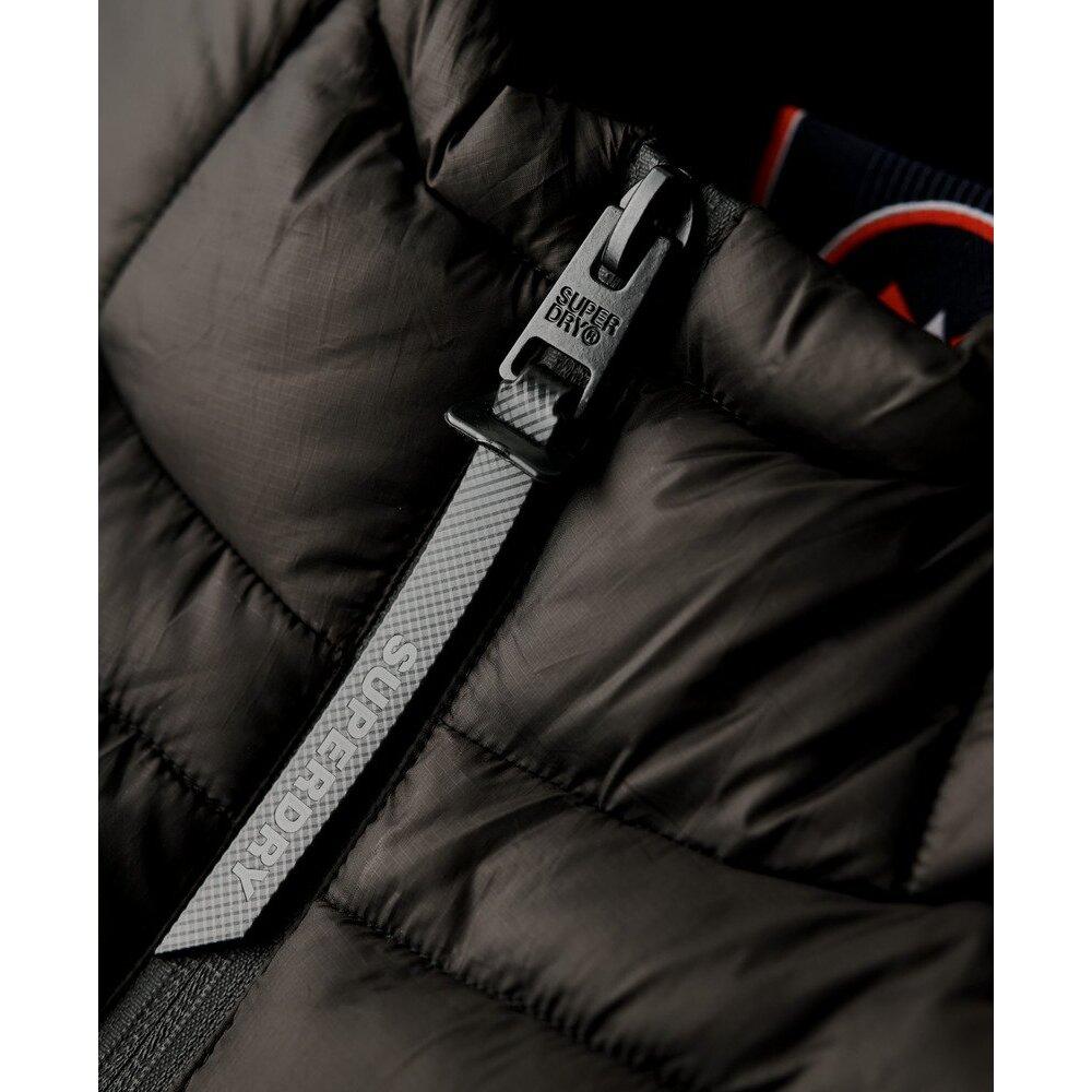 product/s/u/superdry_m5011918a-02a_noir_4.jpg
