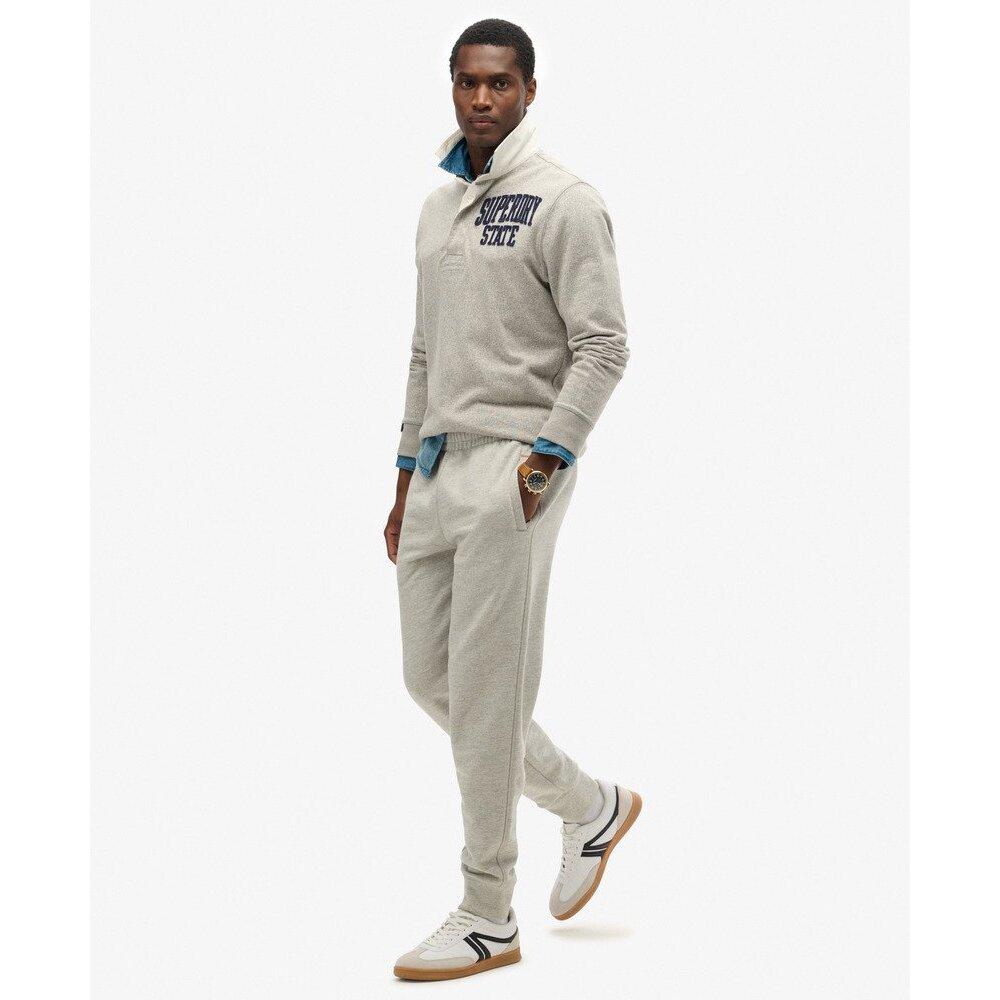 product/s/u/superdry_m7011323a-d6v_gris-varsity-grindle_4.jpg