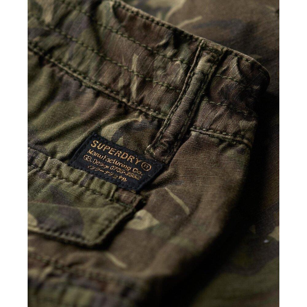 product/s/u/superdry_w7110424a-us7_camouflage-outline_1.jpg