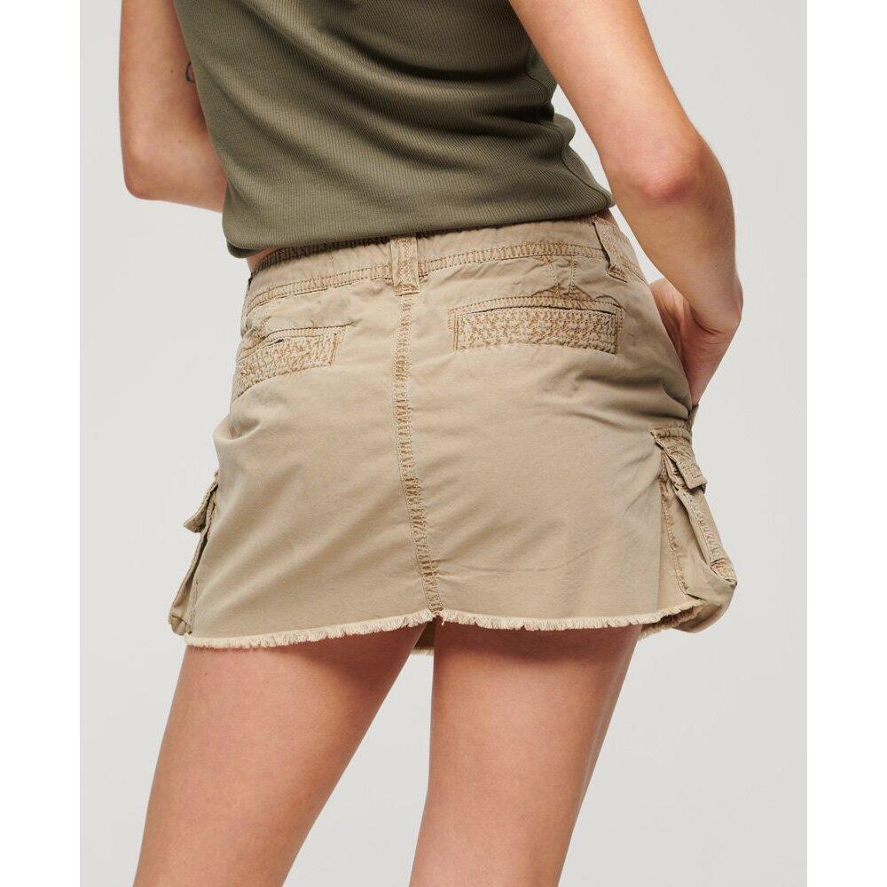 product/s/u/superdry_w7210305a-8mb_1.jpg