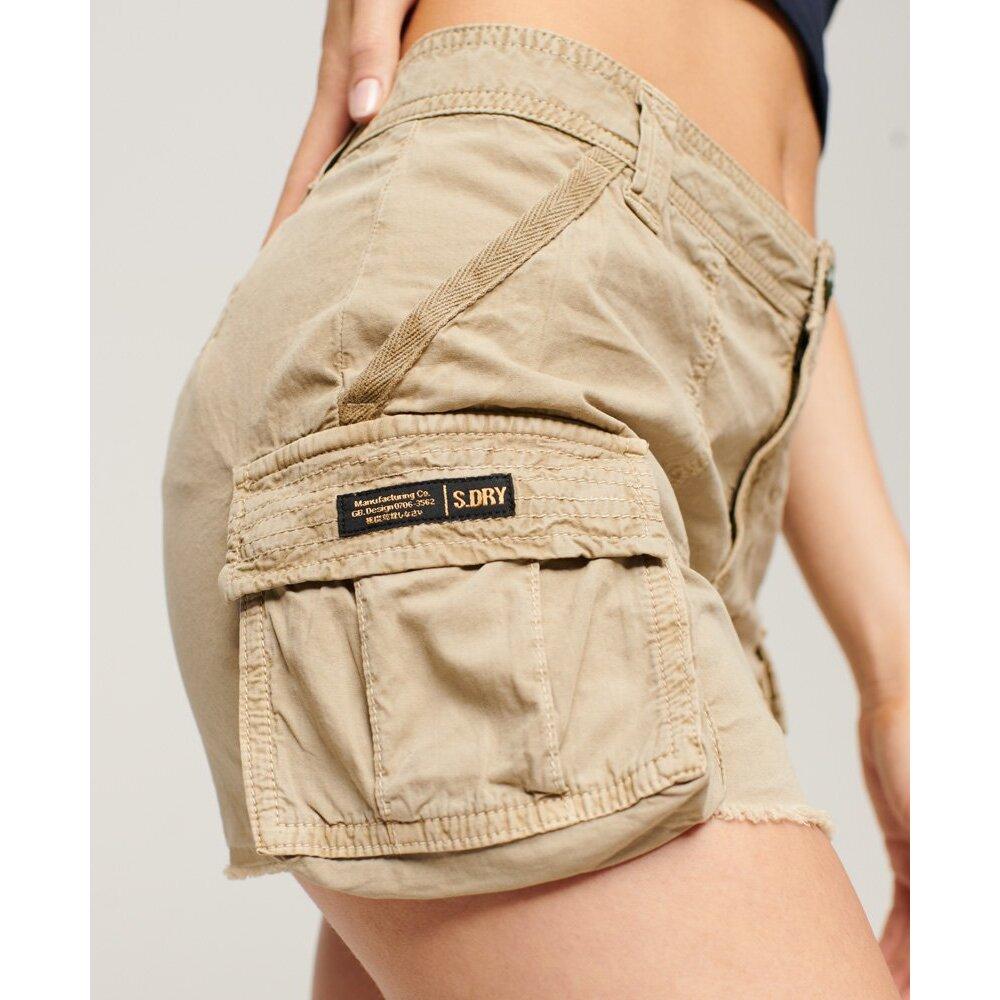 product/s/u/superdry_w7210305a-8mb_2.jpg