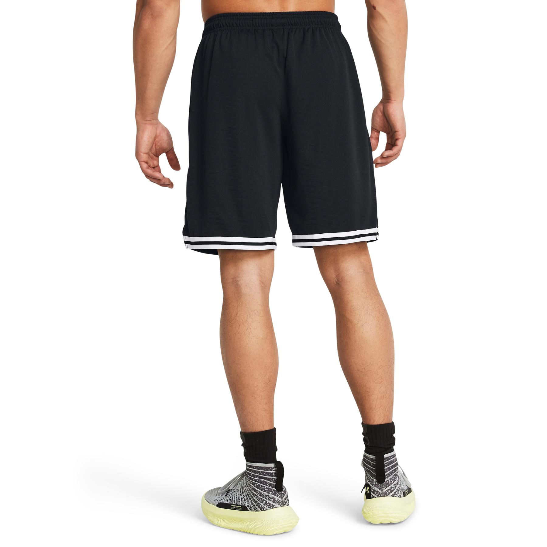 product/u/n/under-armour_1383392-001_14-nw050324.jpg