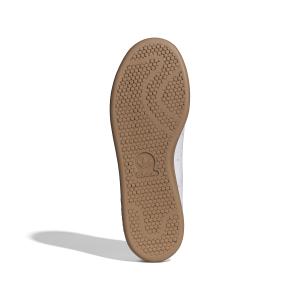 product/2/0/2025_08_adidas_id1342_4_footwear_photography_bottom_view_white.jpg