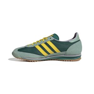 product/2/0/2025_08_adidas_jh7391_5_footwear_photography_side_medial_center_view_white.jpg