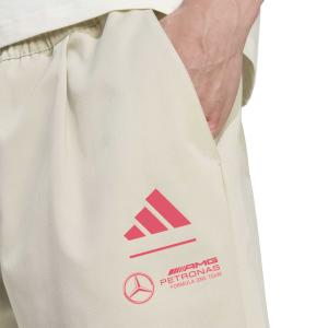 product/2/0/2025_09_adidas_jw3472_6_apparel_on_model_detail_view_1_white.jpg