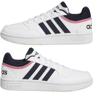 product/a/d/adidas_gw3037_10_footwear_photography_mirrored_pair_view_white-030824x.jpg