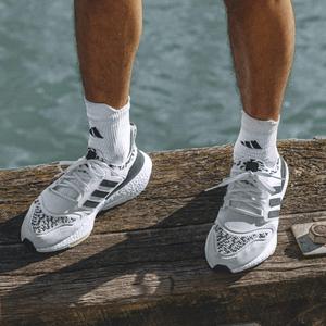 product/a/d/adidas_hg7757_7_hardware_photography_heromrktng_view_3_white.jpg
