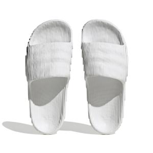 product/a/d/adidas_hq4672_3_footwear_photography_top_portrait_view_white.jpg