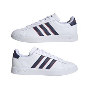product/a/d/adidas_id2947_10_footwear_photography_mirrored_pair_view_white.jpg