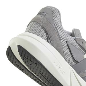 product/a/d/adidas_ih8607_9_footwear_photography_detail_view_2_white-nw091625.jpg