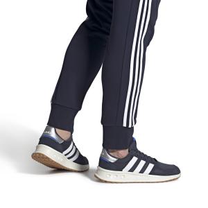 product/a/d/adidas_ih8614_10_footwear_on_model_front_view_white.jpg