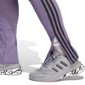 product/a/d/adidas_il3043_7_apparel_on_model_detail_view_2_white.jpg
